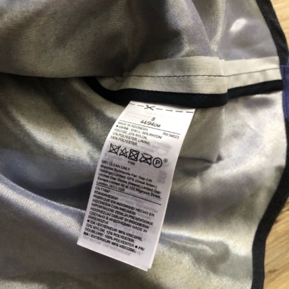 Banana Republic Blue Asymmetrical Sleeveless Tank Top - Picture 5 of 6